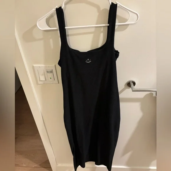 Beyond Yoga Spacedye Icon Midi Dress in Darkest Night Size M - Picture 5 of 6